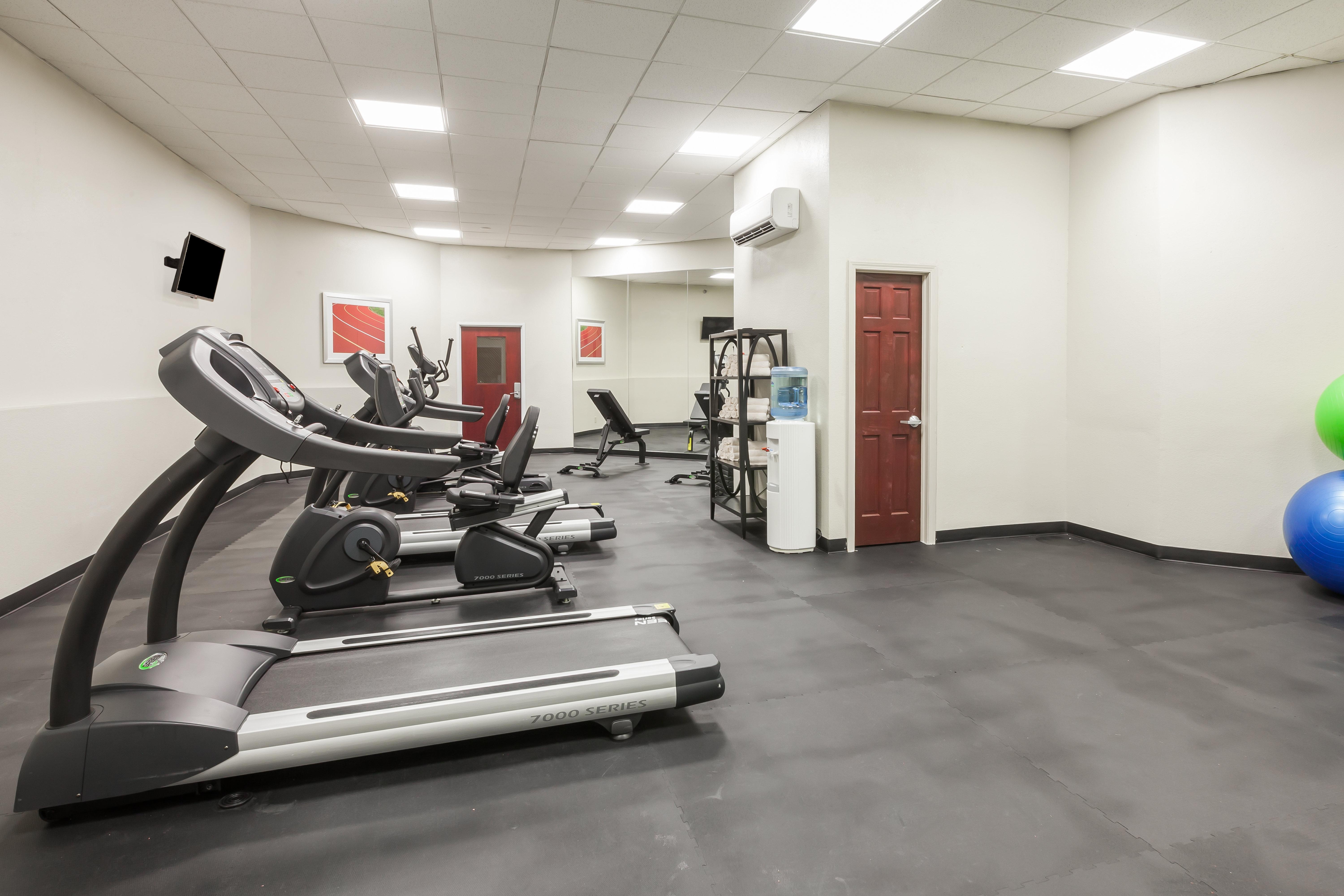 Holiday Inn Hotel & Suites Oklahoma City North By Ihg Eksteriør billede