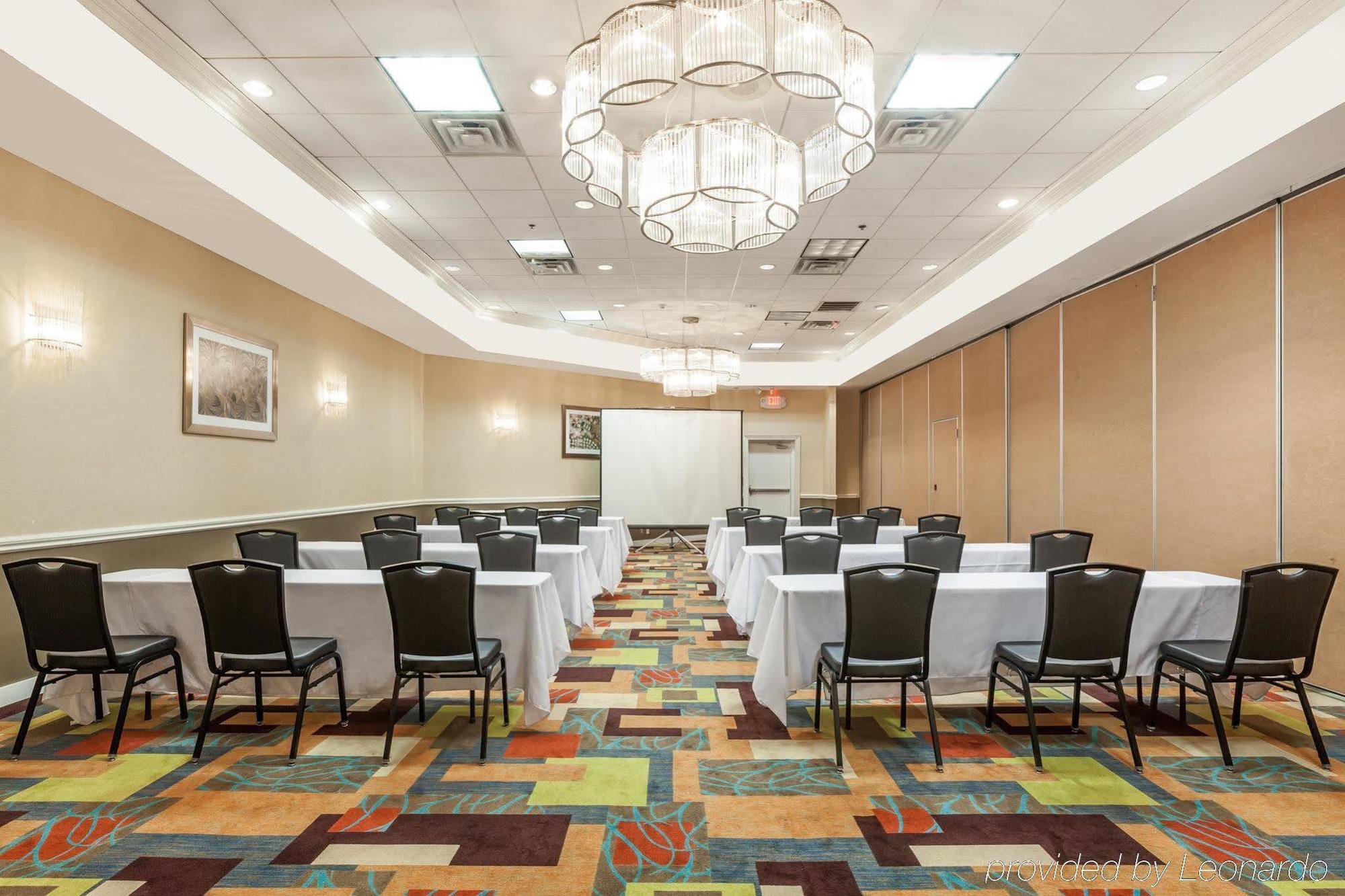 Holiday Inn Hotel & Suites Oklahoma City North By Ihg Eksteriør billede